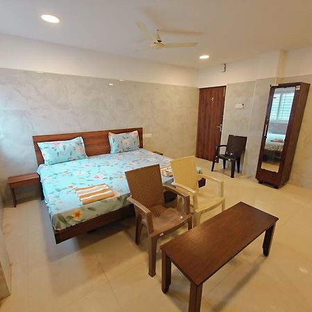 Hotel Salbala Inn - Near Airport เชนไน ภายนอก รูปภาพ