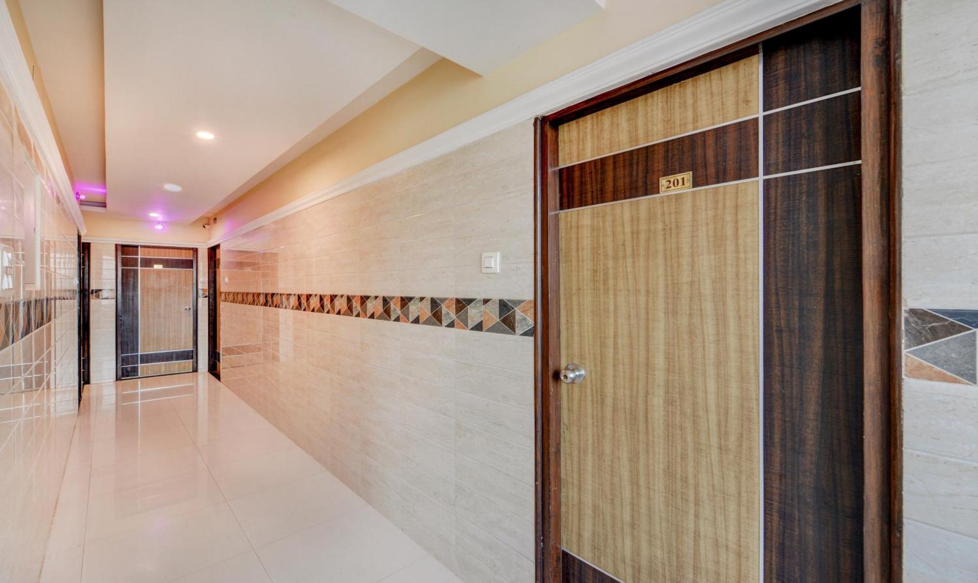 Hotel Salbala Inn - Near Airport เชนไน ภายนอก รูปภาพ
